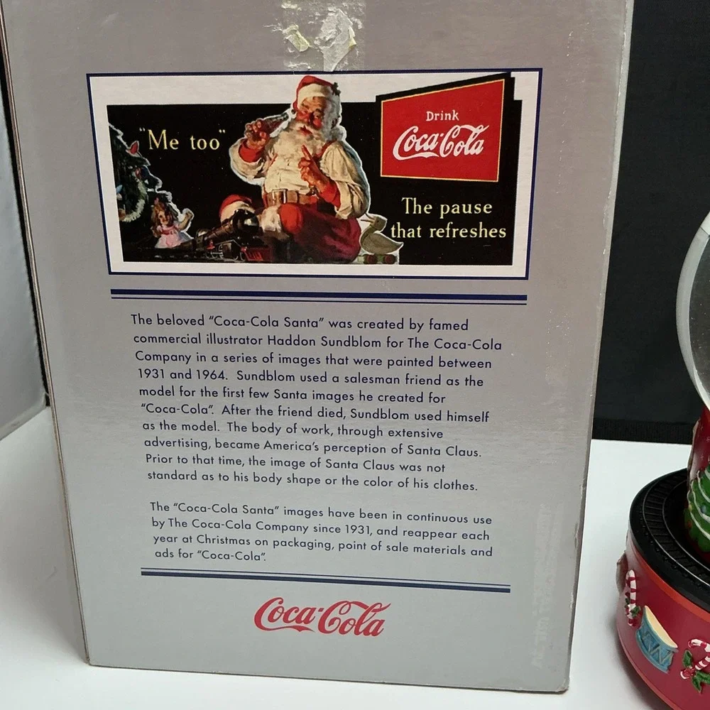 2001 Hallmark Coca-Cola Santa Musical Snow Globe Moving Train w/ Box Works Vtg